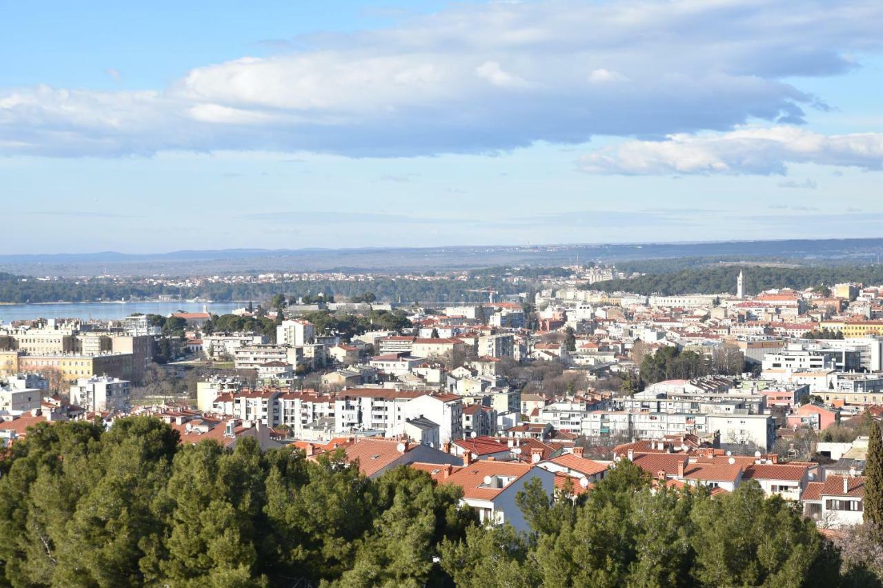 Apartment Panorama Пула Экстерьер фото